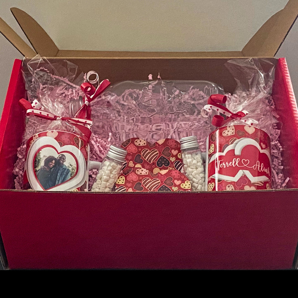 Hot Cocoa Bomb Valentine's Day Gift Set - 2 Mugs And 2 Coasters - Custom Valentine's Day LED Balloon And Bear - Balloominators